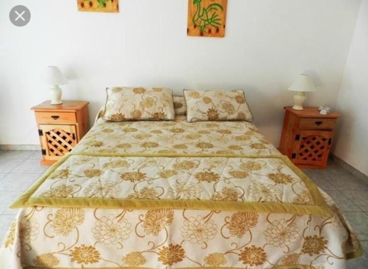 هانجا روا Hostal Tu'U Koihu المظهر الخارجي الصورة